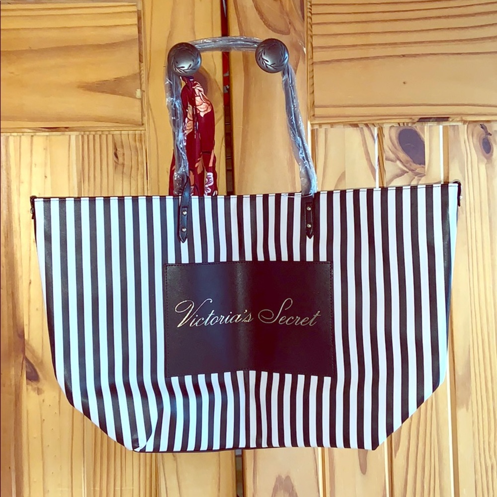 NWT Victoria’s Secret Bag